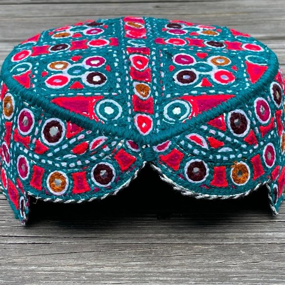 Sindhi Men Hat Handmade Cultural Embroidery Multi Color Traditional Topi Cap Hat - Picture 10 of 10